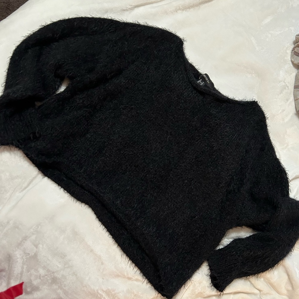 Dressy fuzzy sweater 🖤🖤🖤